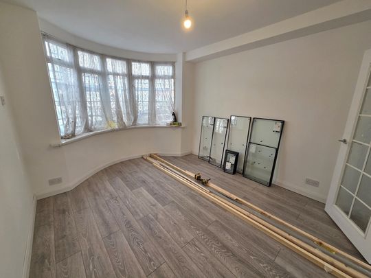 Rothesay Road, Gosport - Photo 1