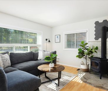 For Lease - 10 Cottage Grove, Georgina, Ontario - Photo 3