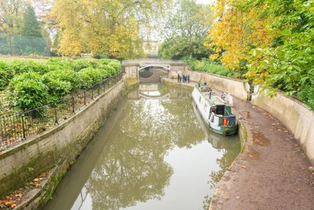 Adelaide Place, Bath - Photo 3