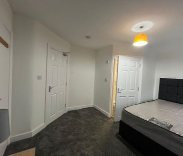 Tootal Drive, Salford - Photo 6