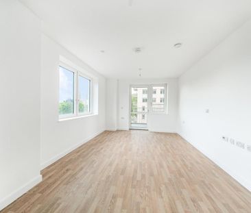 St Pauls Road, Barking IG11 - Photo 6