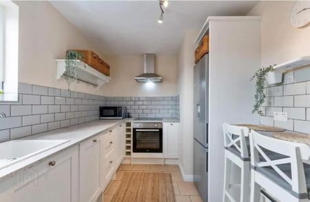 6 O'Neills Place, Church Road, Holywood, BT18 9BU - Photo 5