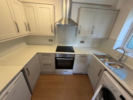 1 bedroom mid terraced house to rent - Photo 4