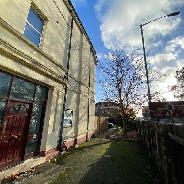 Wimborne Road, Bournemouth, Dorset, BH2 - Photo 1
