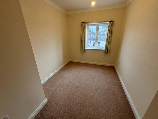 Apartment 6, St Helens Mews, Howden - Photo 1