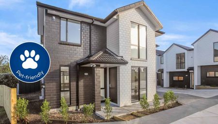 Stylish 4-Bedroom Standalone Home with Private... - Photo 4