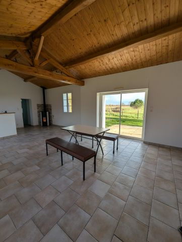 Location Maison 3 pièces 77m² ST HILAIRE DE RIEZ 85270 - Photo 2