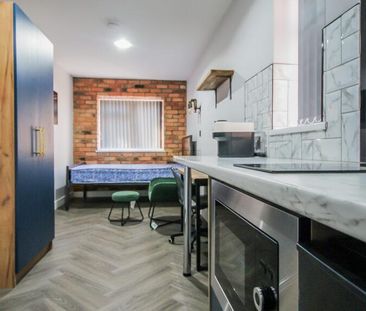 Studio to rent - Photo 3
