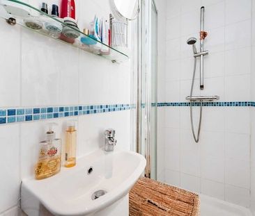 Room in a Shared Flat, North Birkbeck Road, E11 - Photo 3