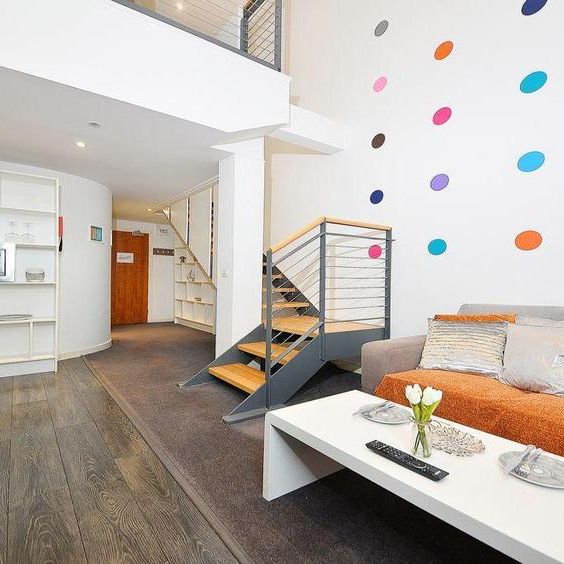 Studio to rent - Photo 1