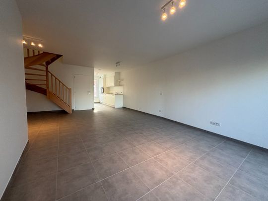 Knusse nieuwbouwwoning te huur in Sijsele - Foto 1