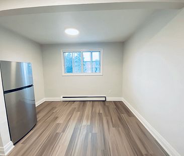 $1,975 / 2 br / 1 ba / 750 sqft 2BR Apartment Unit in Kitchener - Photo 1