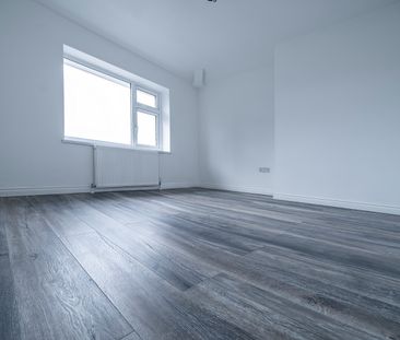 Room in a Shared House, Gittens Close, BR1 - Photo 4