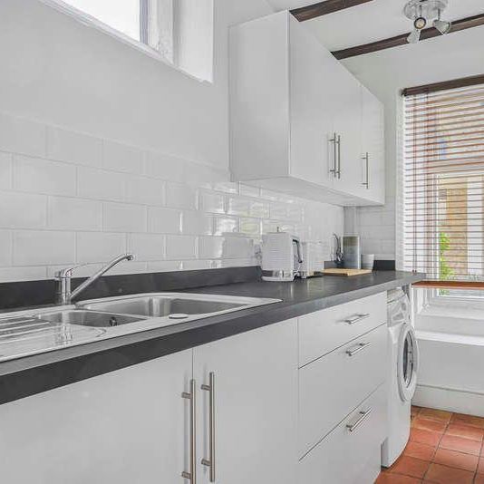 Great Norwood Street, Cheltenham, GL50 - Photo 1