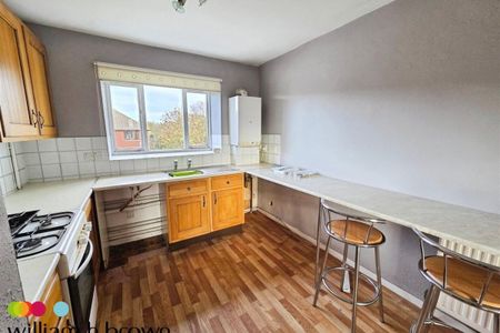 Teviot Avenue, Aveley, Essex - Photo 2