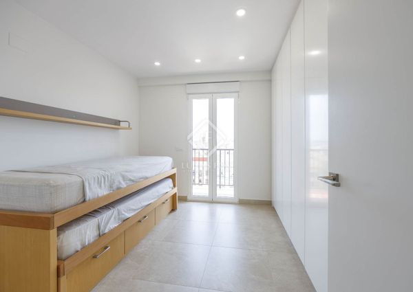 Excellent 3 Bedroom apartment for rent in El Carmen, Valencia