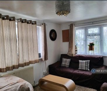 2 bedroom semi-detached house to rent - Photo 1