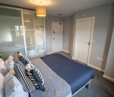 1 bedroom in a house share to rent - Photo 3