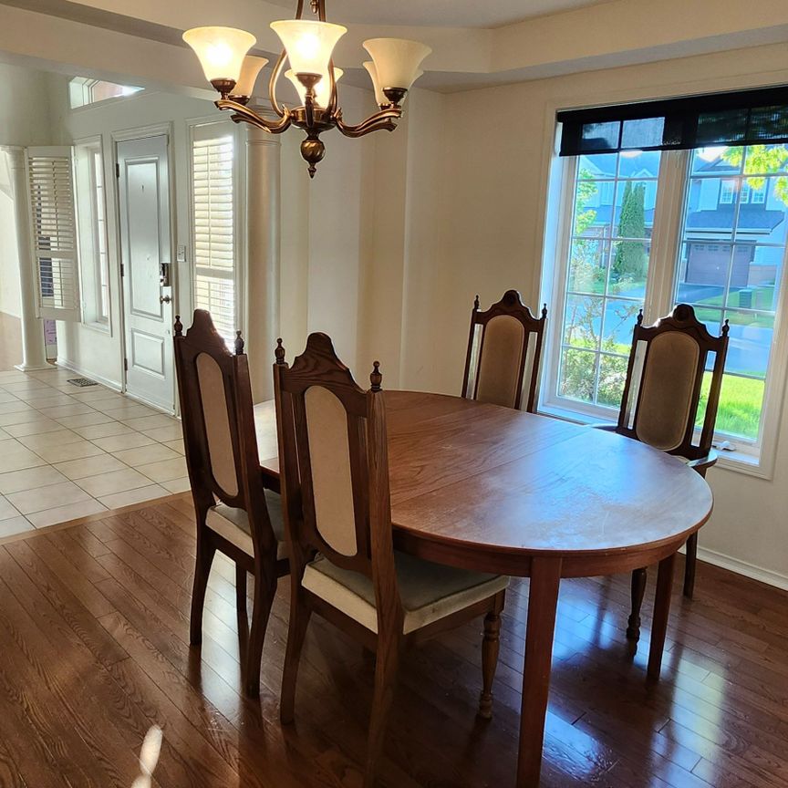 For Lease - 49 Inlet Bay Drive, Whitby, Ontario - Photo 1