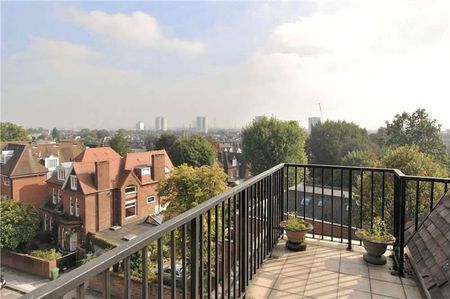 Generous and well-proportioned , newly refurbished penthouse apartment set on the top floor of an imposing period development - Photo 2