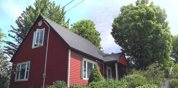 Jolie maison près du centre-ville (fleurimont) - Photo 2