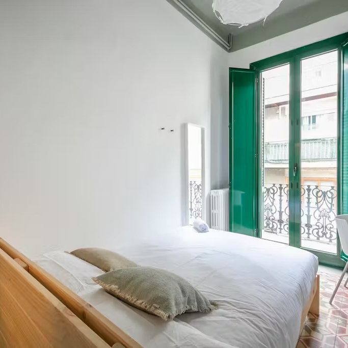 Carrer dHomer, Barcelona, Catalonia 08023 - Photo 1