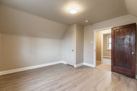 For Lease - 129 East 22nd Street Unit# 1, Hamilton, Ontario - Photo 4