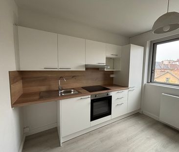 Location Appartement 2 pièces 61m² - Photo 4