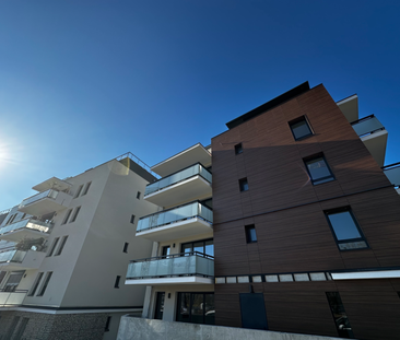 SANS FRAIS D AGENCE - T3 DE 66M2 A 1070EUROS - MEYLAN - Photo 4