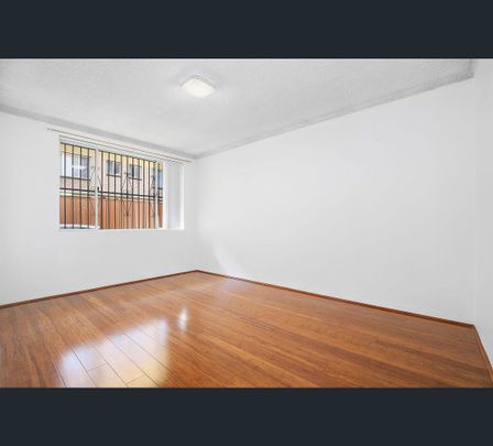 10/10 View Street, Marrickville, NSW 2204 - Photo 1