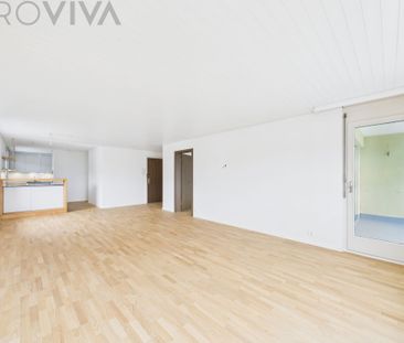 Mit vielen Extras wie Hallenbad, Sauna, Partyraum und Turnhalle - Foto 2