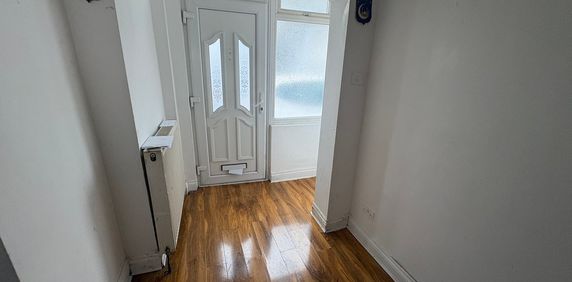 Morland Gardens - Photo 2