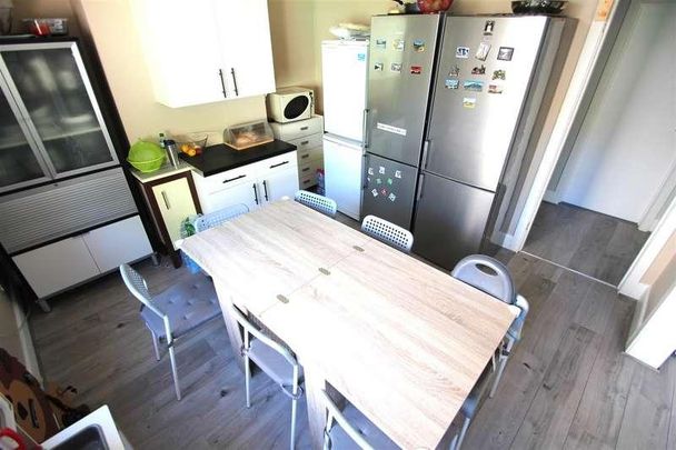 Parkstone Heights, Poole, BH14 - Photo 1