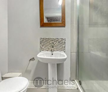 1 bedroom in a house share to rent - Photo 5