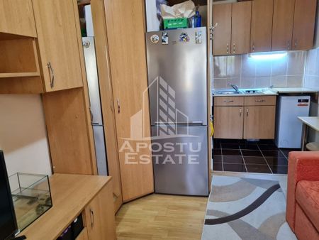 Garsoniera in zona Lipovei - Fotografie 5