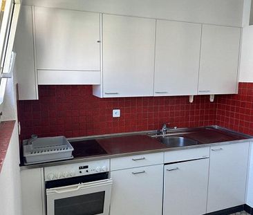 Helle 2-Zimmer-Wohnung im Frohdörfli 16, Suhr - Photo 2