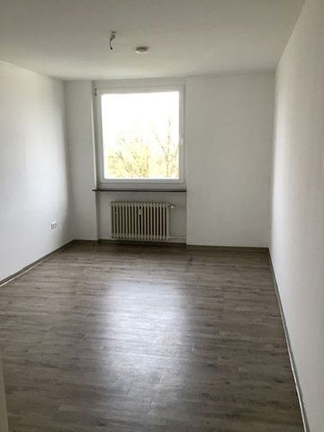 Großzügige 3-Zimmer-Wohnung mit Balkon in Schildesche / Freifinanziert - Foto 2