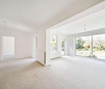 Wadham Close, Shepperton, Surrey, TW17 - Photo 2