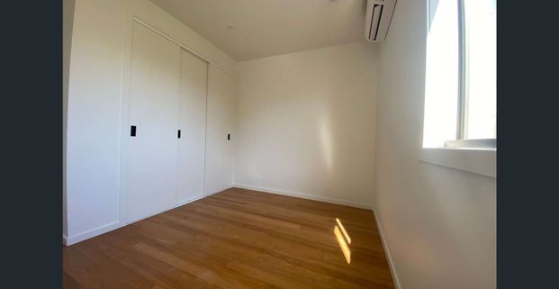 COMFORT MEETS CHARM - Photo 1