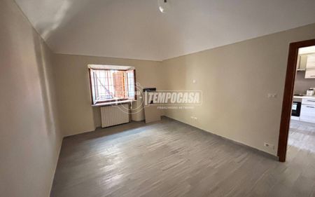 Trilocale via Giovanni Lanza 64, Centro, Casale Monferrato - Foto 5