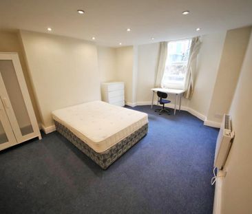 2 bedroom flat to rent - Photo 6