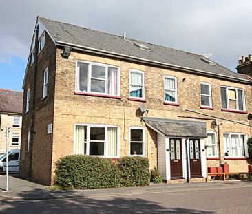 2 bedroom maisonette to rent - Photo 1