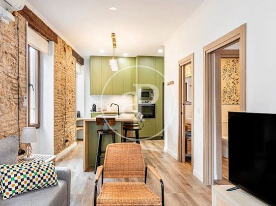 Flat for rent with views in El Carme (Valencia) - Photo 1