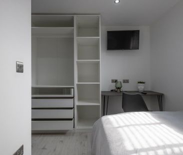 6 bedroom house to rent - Photo 4