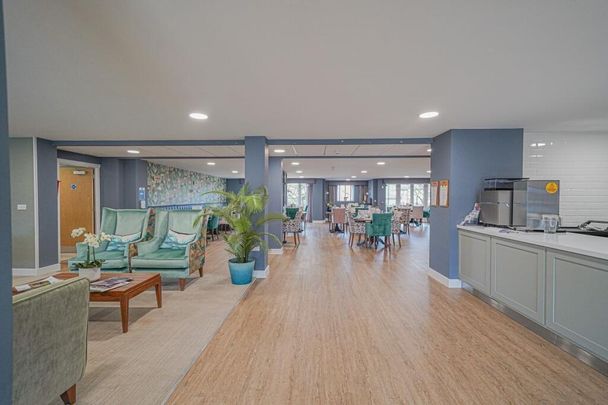 2 bedroom retirement property to rent - Photo 1