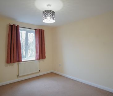 Keats Court, Horfield, BS7 0NP - Photo 1