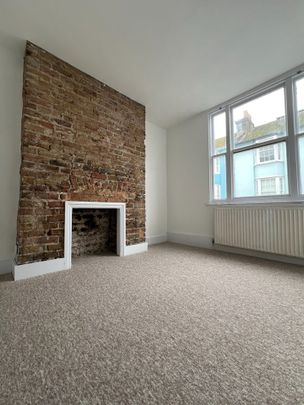 6 Bed Terraced House, Over Street, BN1 - Photo 1