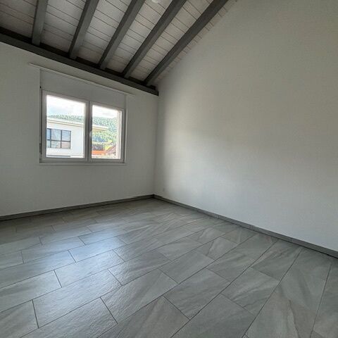 Beautiful 4.5 room apartment in Courrendlin - Photo 1