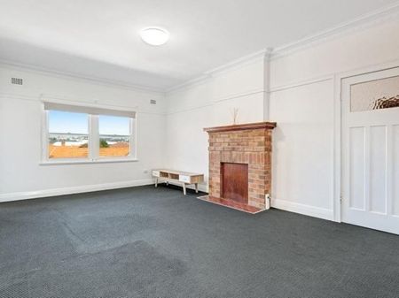 12/344-346 Darby Street, Bar Beach NSW 2300 - Photo 2