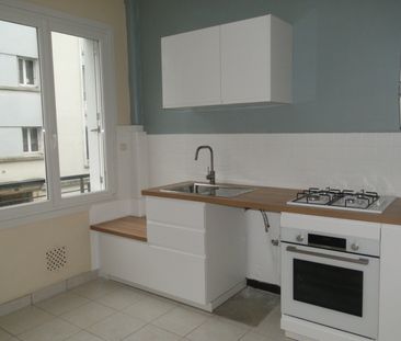 Location Appartement 3 pièces 70m² BREST 29200 - Photo 4